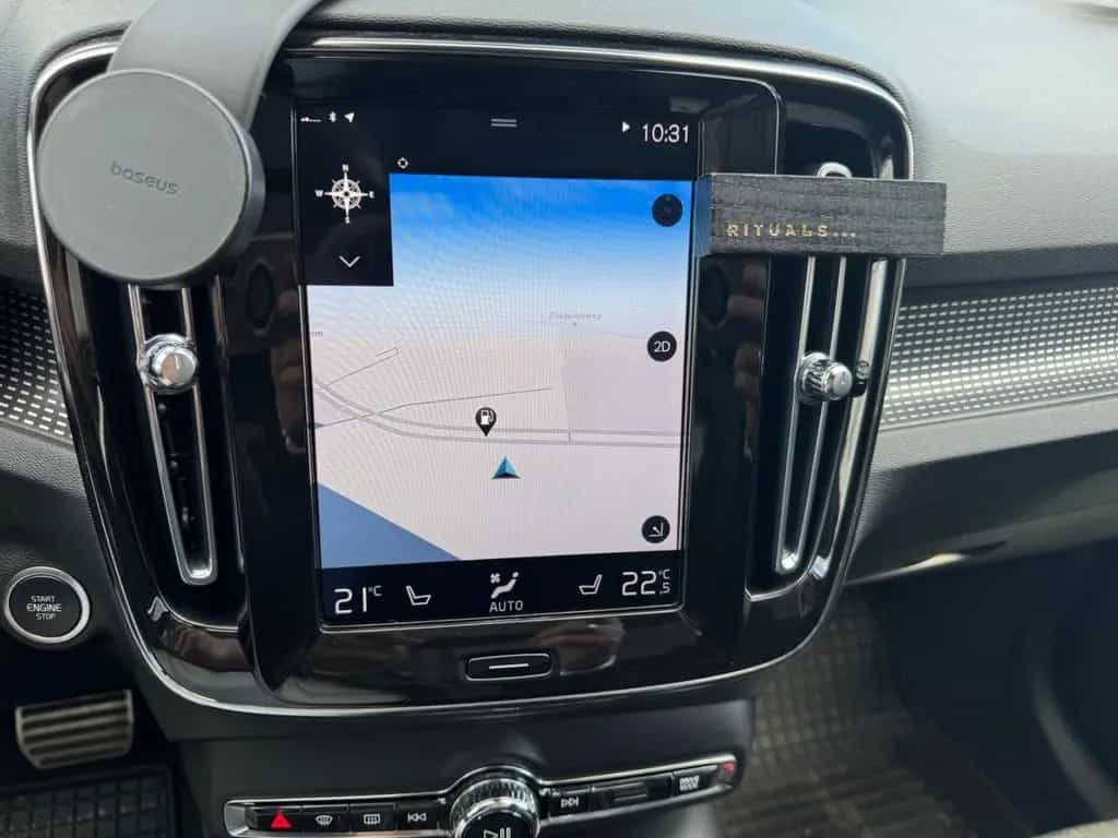 Volvo XC40 XC 40 R Design AWD PANO-STANDH.20Zoll 05/2020-photo-12