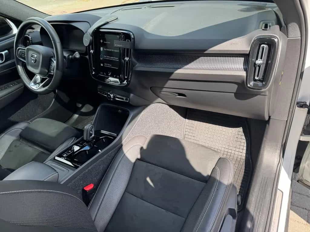 Volvo XC40 XC 40 R Design AWD PANO-STANDH.20Zoll 05/2020-photo-17