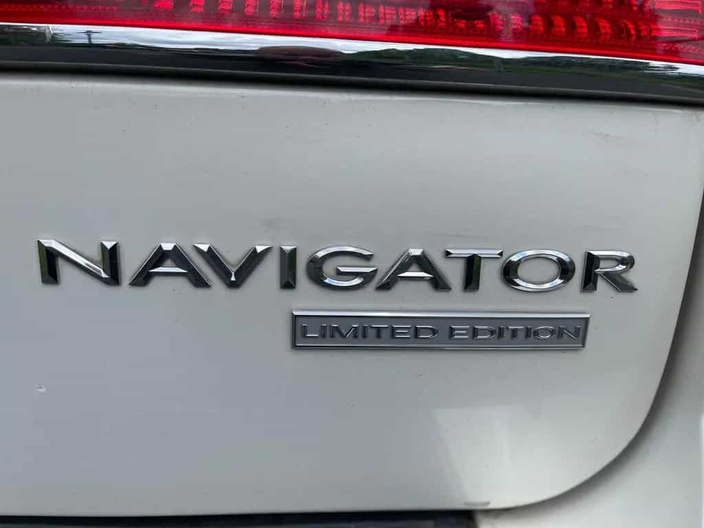 Lincoln Navigator 5,4 "LIMITED " LANG VERS"AUTOM."ALLRAD" 06/2008-photo-17