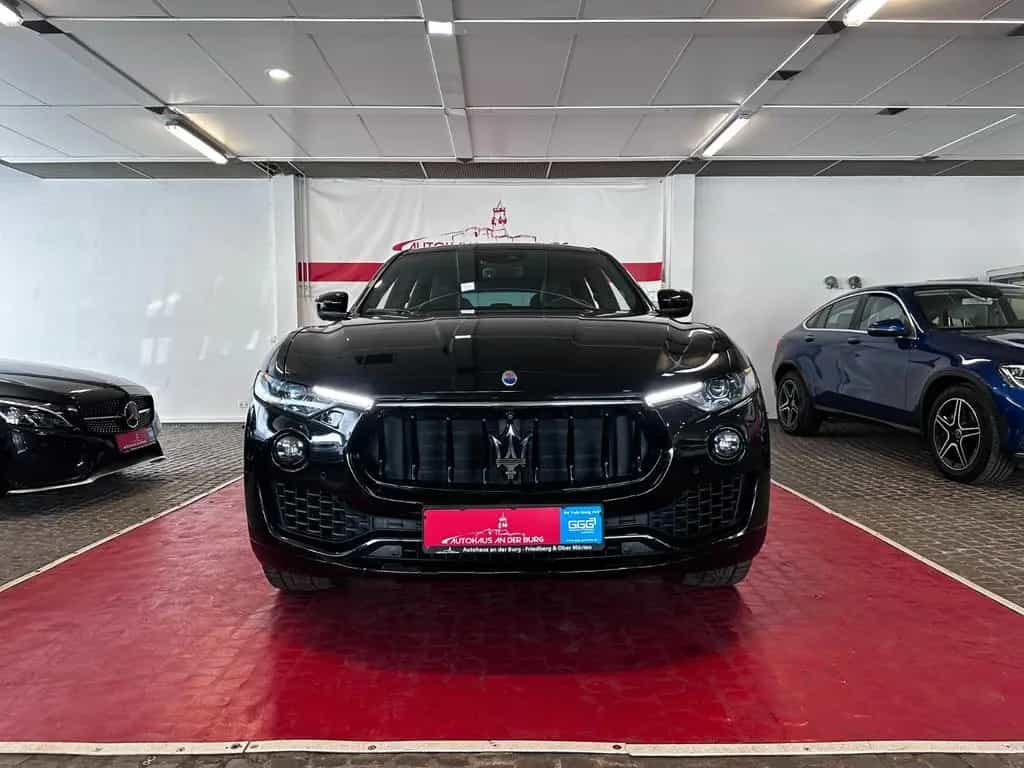 Maserati Levante S Q4 //Pano//ACC//B&W// 05/2018-photo-1
