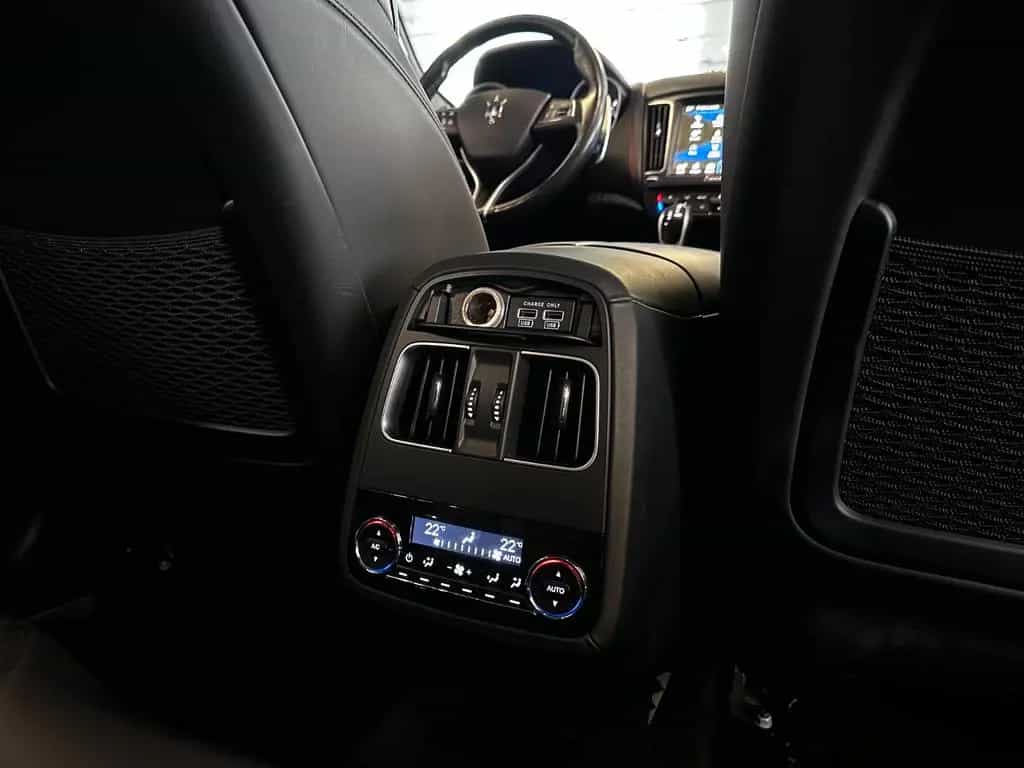 Maserati Levante S Q4 //Pano//ACC//B&W// 05/2018-photo-24