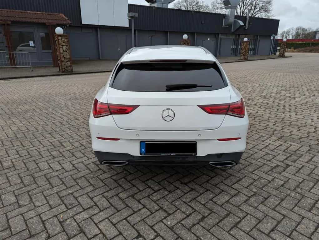 Mercedes-Benz CLA 220 Shooting Brake 08/2019-photo-3