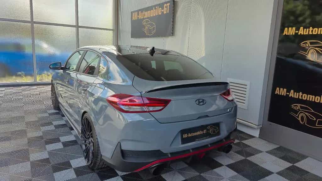 Hyundai i30 Fastback N Performance*PANO*NAVI*LED*2.HAND* 04/2019-photo-4