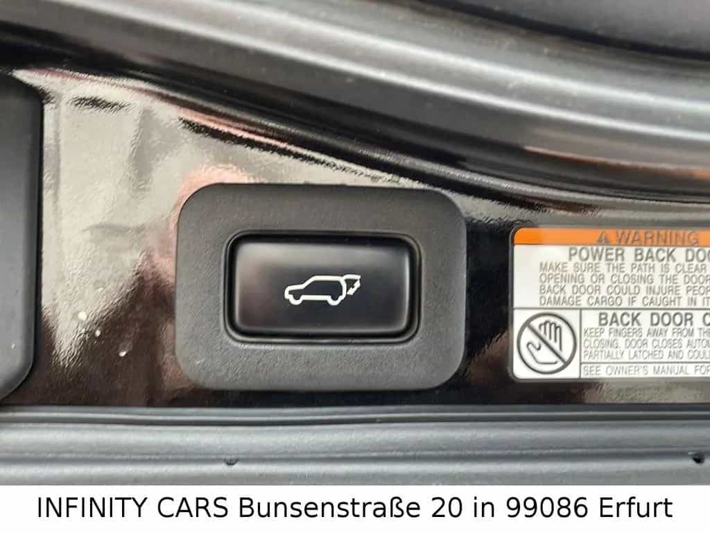Lexus LX 570 01/2018-photo-27