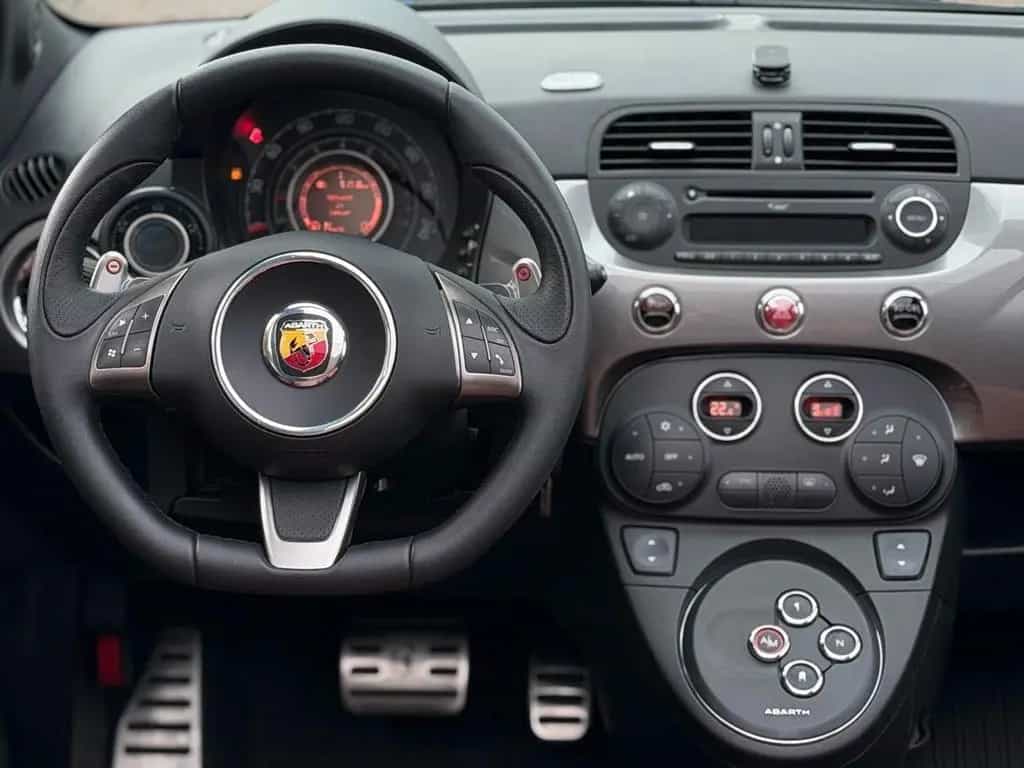Abarth 500 Cabrio 1,4 T/Volleder*Automatik*Xenon*Pdc 12/2011-photo-30