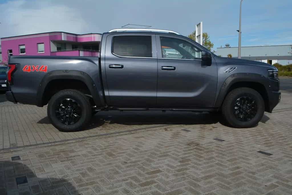 Foton 4 Ultra DOKA MHEV VGT Turbo 4x4-Kamera-Garantie null-photo-16