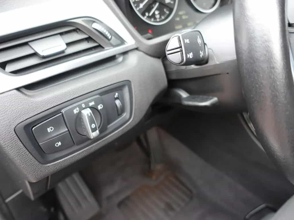 BMW X1 xDrive20i A Sport Line 03/2018-photo-16