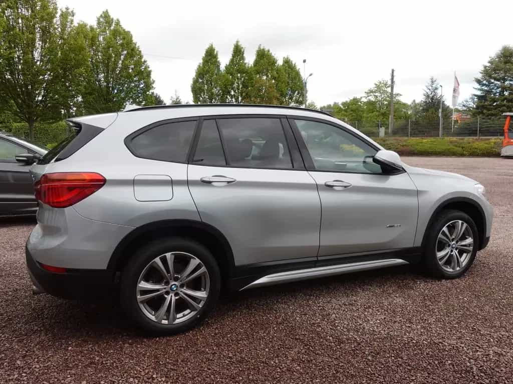 BMW X1 xDrive20i A Sport Line 03/2018-photo-4