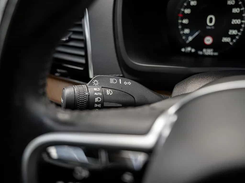 Volvo XC90 B5 AWD Inscription 08/2020-photo-23