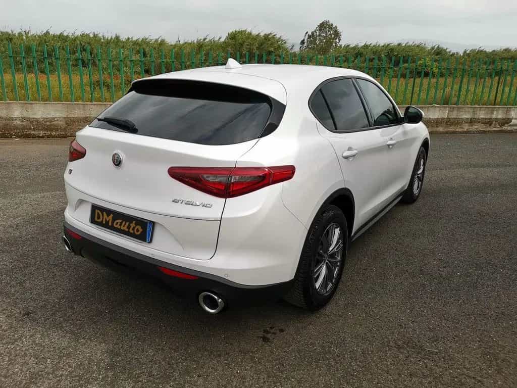 Alfa Romeo Stelvio 2.2 Turbodiesel 210 CV AT8 Q4 03/2018-photo-4