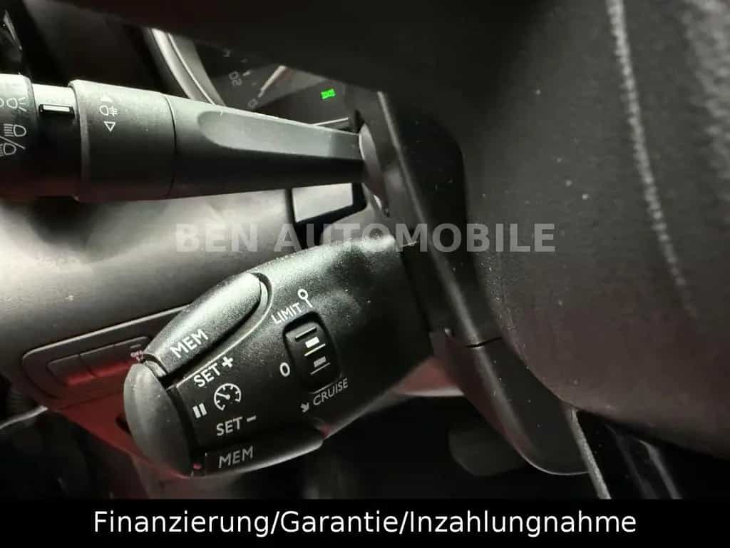Citroën C3 Aircross Plus Autom. *1.HD*LED*NAVI*PDC* 06/2024-photo-17