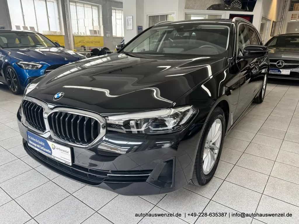 BMW 520 d xDrive Touring PANORAMA AHK KAMERA HIFI 01/2021-photo-1