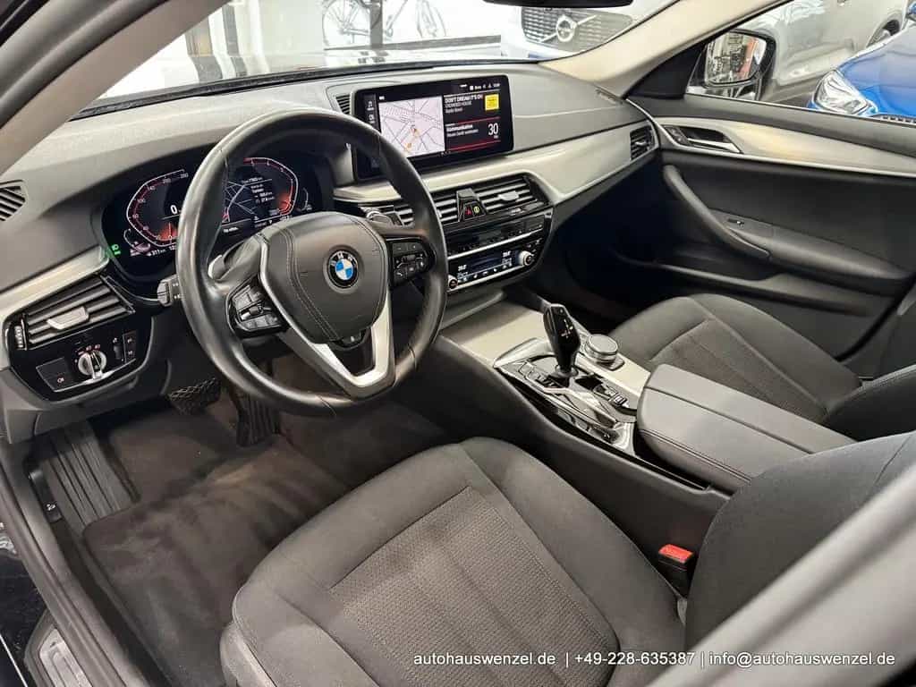 BMW 520 d xDrive Touring PANORAMA AHK KAMERA HIFI 01/2021-photo-10