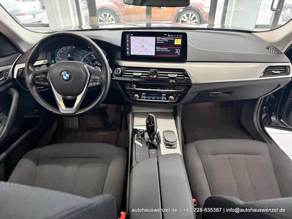 BMW 520 d xDrive Touring PANORAMA AHK KAMERA HIFI 01/2021-photo-18