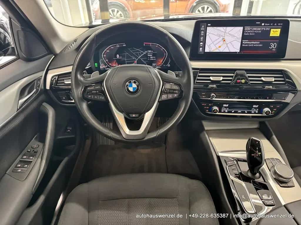 BMW 520 d xDrive Touring PANORAMA AHK KAMERA HIFI 01/2021-photo-19