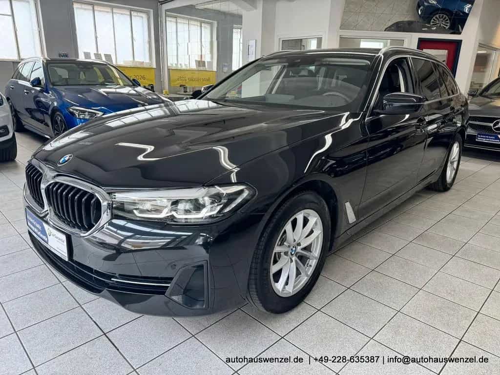 BMW 520 d xDrive Touring PANORAMA AHK KAMERA HIFI 01/2021-photo-28