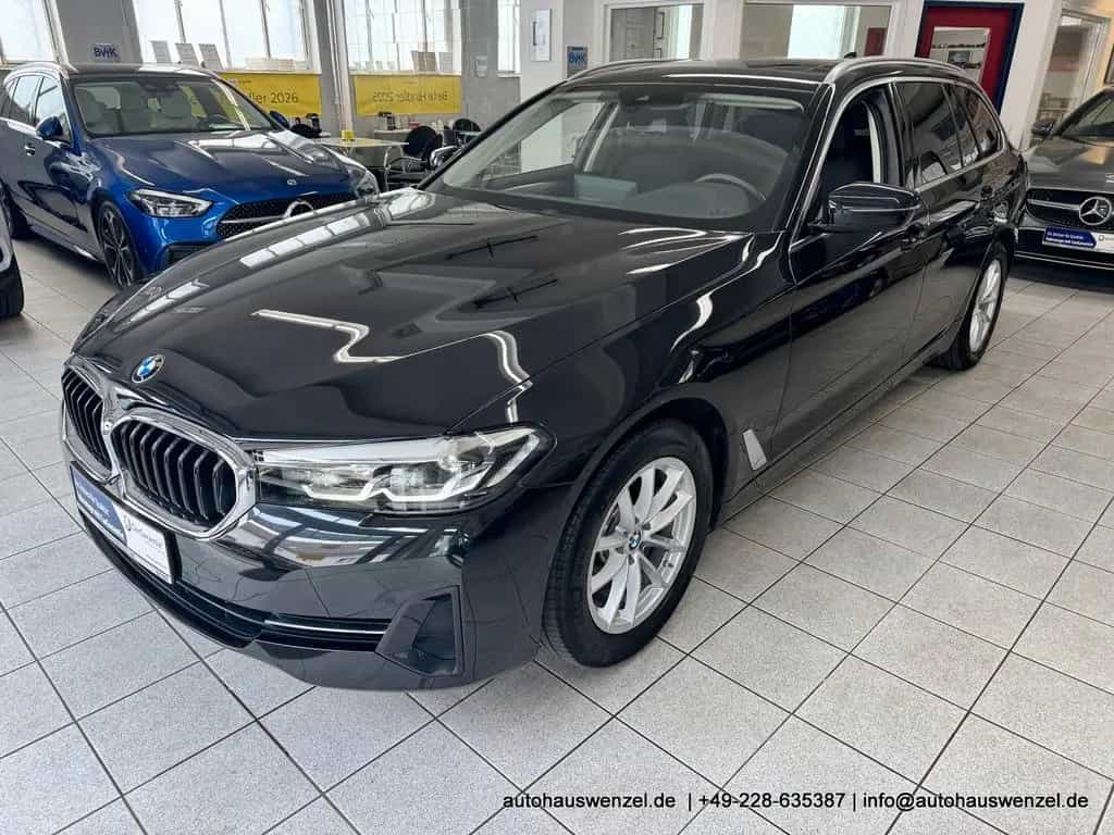 BMW 520 d xDrive Touring PANORAMA AHK KAMERA HIFI 01/2021-photo-29