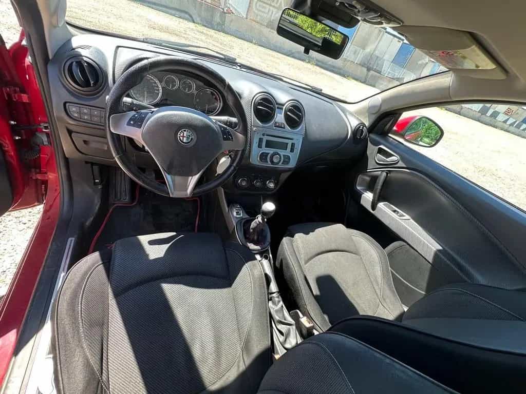 Alfa Romeo MiTo 1.6 JTDm-2 S&S Distinctive Sport 02/2011-photo-6