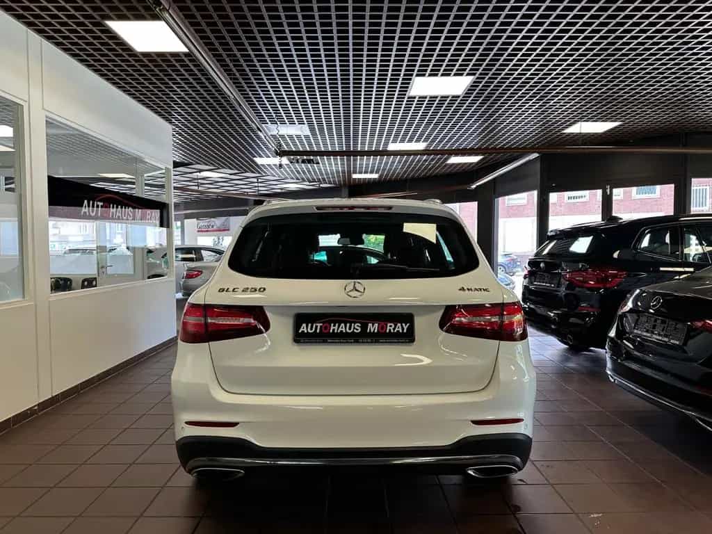 Mercedes-Benz GLC 250 4Matic AMG Line, Kamera, Navi., LED 03/2016-photo-4