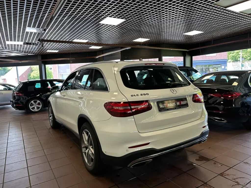 Mercedes-Benz GLC 250 4Matic AMG Line, Kamera, Navi., LED 03/2016-photo-5