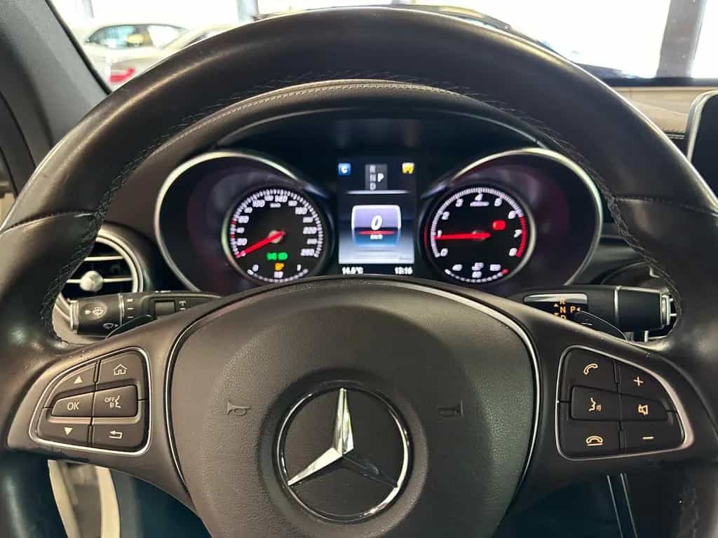 Mercedes-Benz GLC 250 4Matic AMG Line, Kamera, Navi., LED 03/2016-photo-6