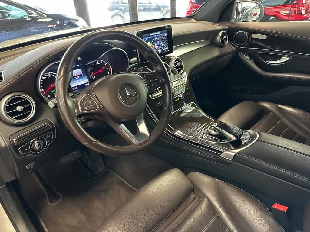 Mercedes-Benz GLC 250 4Matic AMG Line, Kamera, Navi., LED 03/2016-photo-9