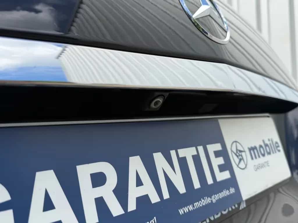 Mercedes-Benz E 400 Limousine Amg *Pano*360*Sitzbelüftung* 12/2015-photo-11