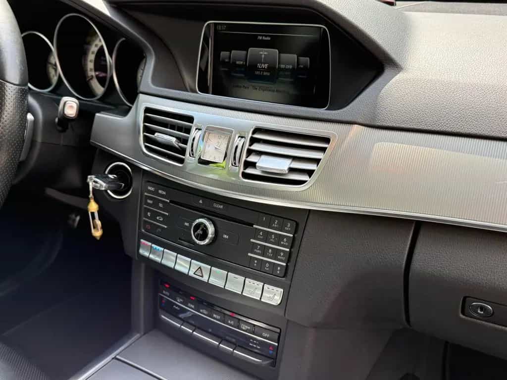 Mercedes-Benz E 400 Limousine Amg *Pano*360*Sitzbelüftung* 12/2015-photo-19