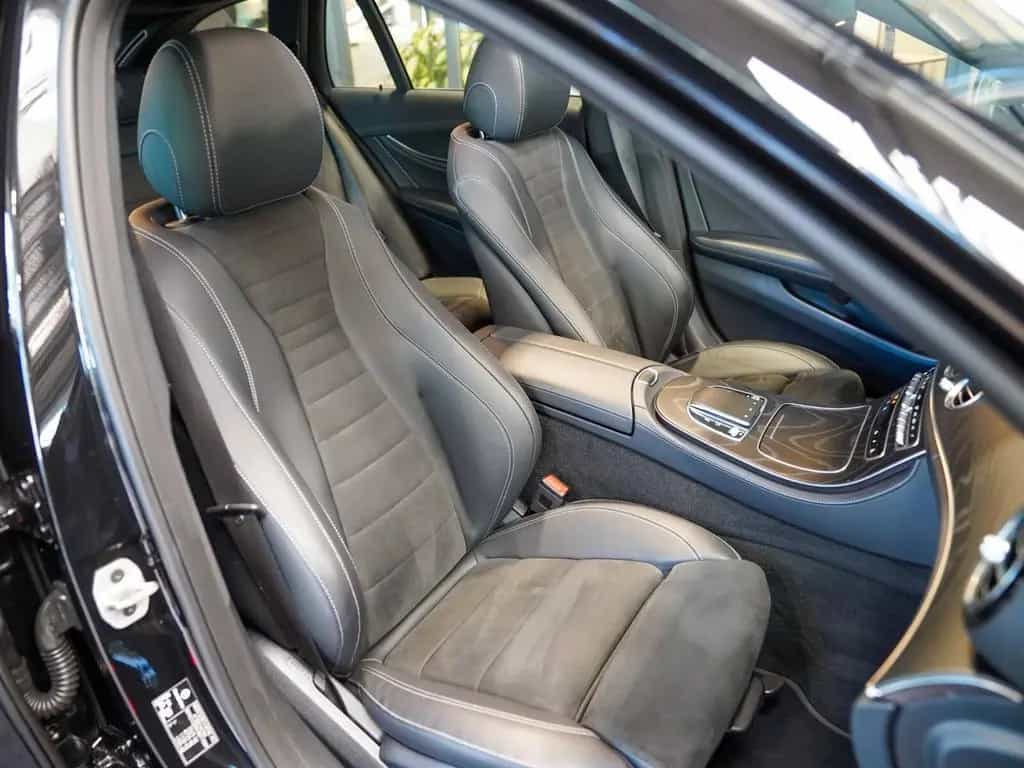 Mercedes-Benz E-Class d T AMG Line Schiebedach AHK Kamera Totwin 11/2021-photo-10