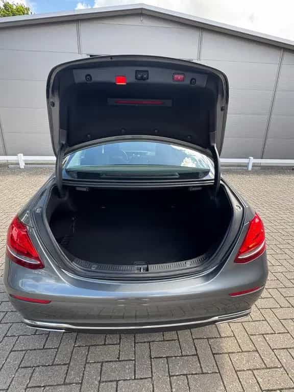 Mercedes-Benz E 200 E Limousine 2.0 CGI 360KAERA+NAVI+SHZ 07/2016-photo-21