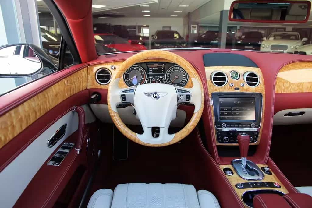 Bentley Flying Spur 6.0 W12 | Pano | Massage 12/2013-photo-17