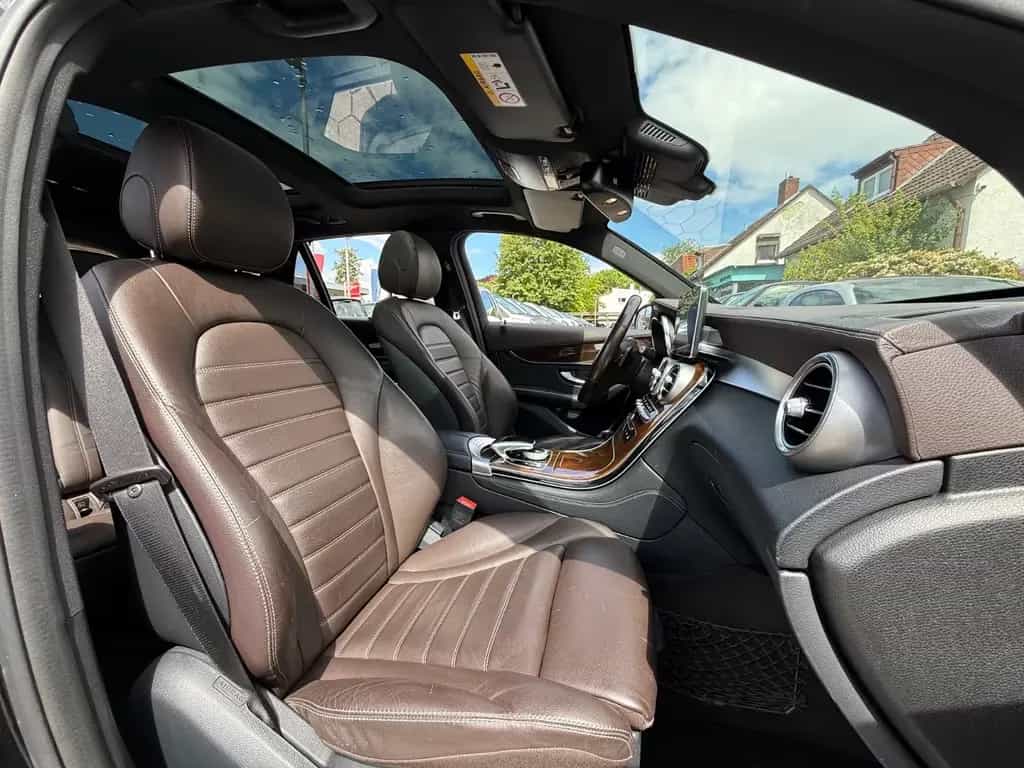 Mercedes-Benz GLC 300 GLC300 4MATIC*AMG-LINE*PANO*DISTRO*360KAMERA*ILS 05/2018-photo-12