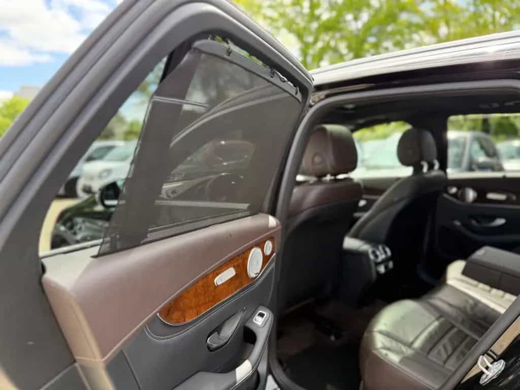 Mercedes-Benz GLC 300 GLC300 4MATIC*AMG-LINE*PANO*DISTRO*360KAMERA*ILS 05/2018-photo-24