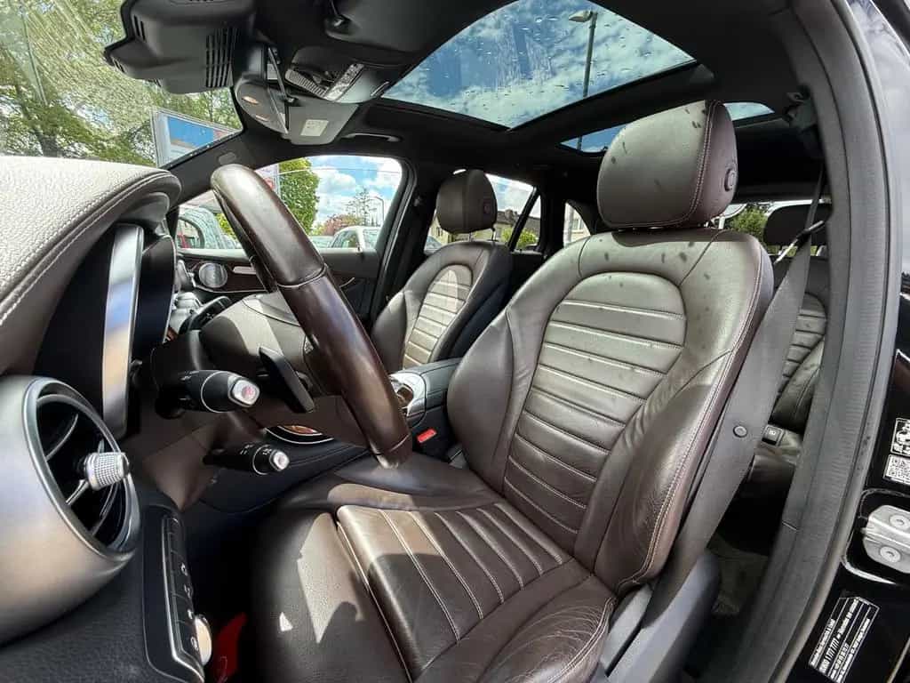 Mercedes-Benz GLC 300 GLC300 4MATIC*AMG-LINE*PANO*DISTRO*360KAMERA*ILS 05/2018-photo-28