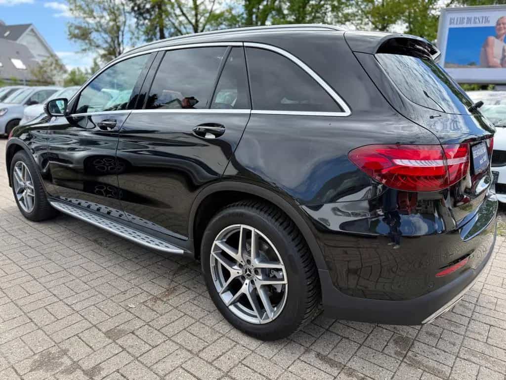 Mercedes-Benz GLC 300 GLC300 4MATIC*AMG-LINE*PANO*DISTRO*360KAMERA*ILS 05/2018-photo-36