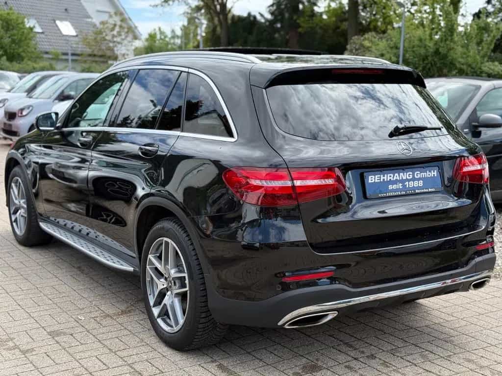 Mercedes-Benz GLC 300 GLC300 4MATIC*AMG-LINE*PANO*DISTRO*360KAMERA*ILS 05/2018-photo-39