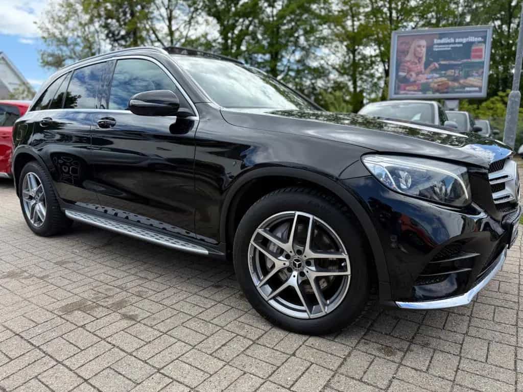 Mercedes-Benz GLC 300 GLC300 4MATIC*AMG-LINE*PANO*DISTRO*360KAMERA*ILS 05/2018-photo-43