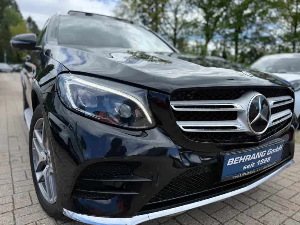 Mercedes-Benz GLC 300 GLC300 4MATIC*AMG-LINE*PANO*DISTRO*360KAMERA*ILS 05/2018-photo-45