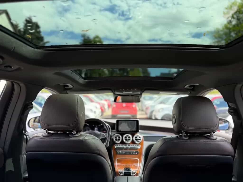 Mercedes-Benz GLC 300 GLC300 4MATIC*AMG-LINE*PANO*DISTRO*360KAMERA*ILS 05/2018-photo-5
