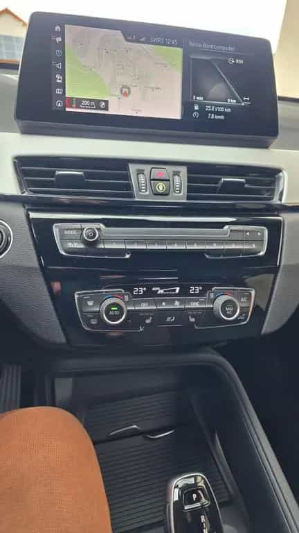 BMW X1 xDrive25d xLine Steptronic xLine, AHK 11/2019-photo-2
