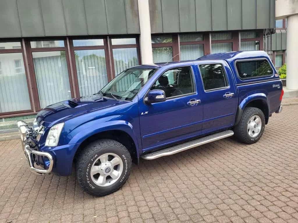 Isuzu D-Max D-Max 4x4 3.0 Double Cab Autm. Custom HARD 03/2008-photo-1