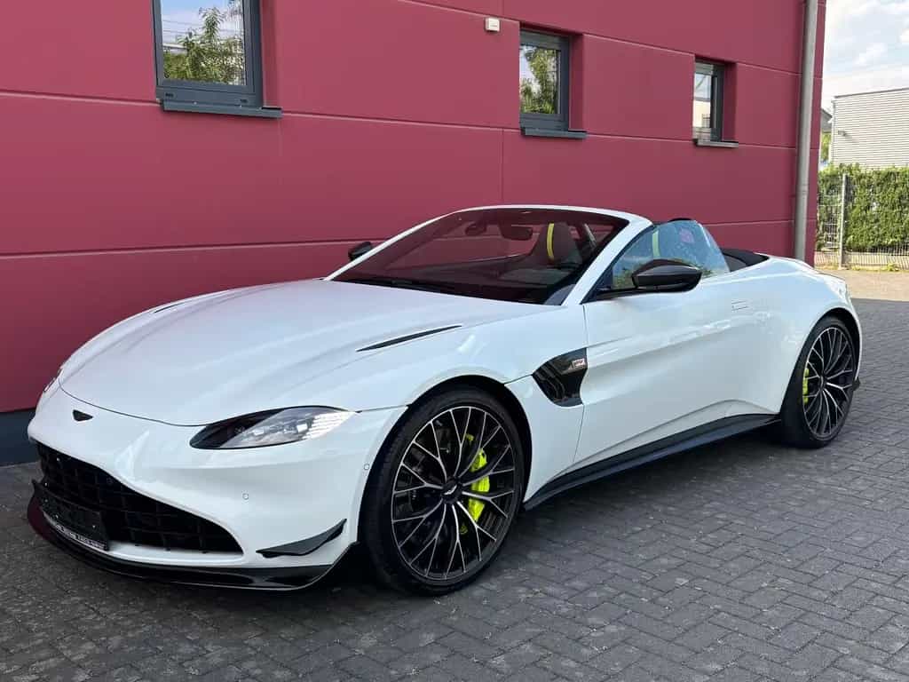 Aston Martin V8 Vantage ROADSTER F1-EDITION CARBON NAVI 1HAND 02/2023-photo-0