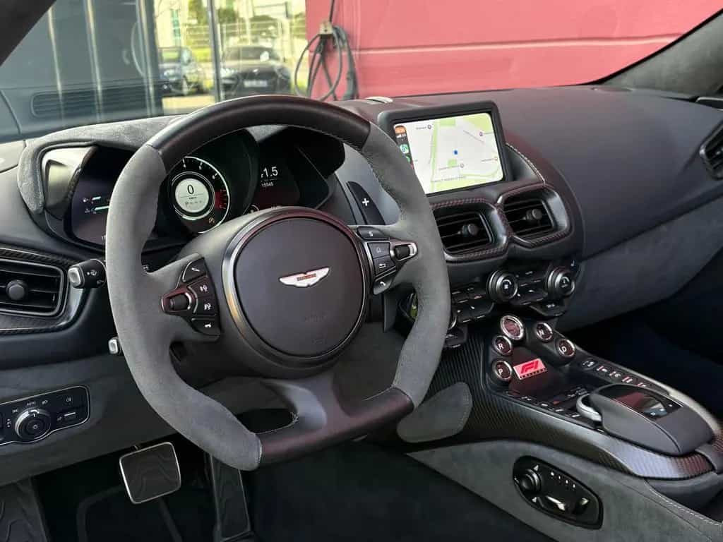 Aston Martin V8 Vantage ROADSTER F1-EDITION CARBON NAVI 1HAND 02/2023-photo-11