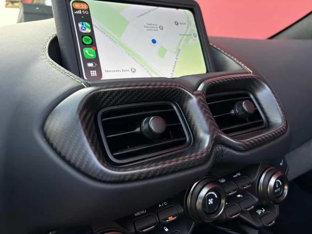Aston Martin V8 Vantage ROADSTER F1-EDITION CARBON NAVI 1HAND 02/2023-photo-17