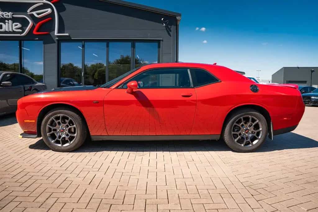 Dodge Challenger 3,6 V6 Gt LEDER KAMERA ACC TOP 03/2018-photo-10