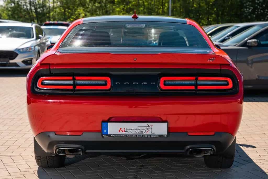 Dodge Challenger 3,6 V6 Gt LEDER KAMERA ACC TOP 03/2018-photo-14