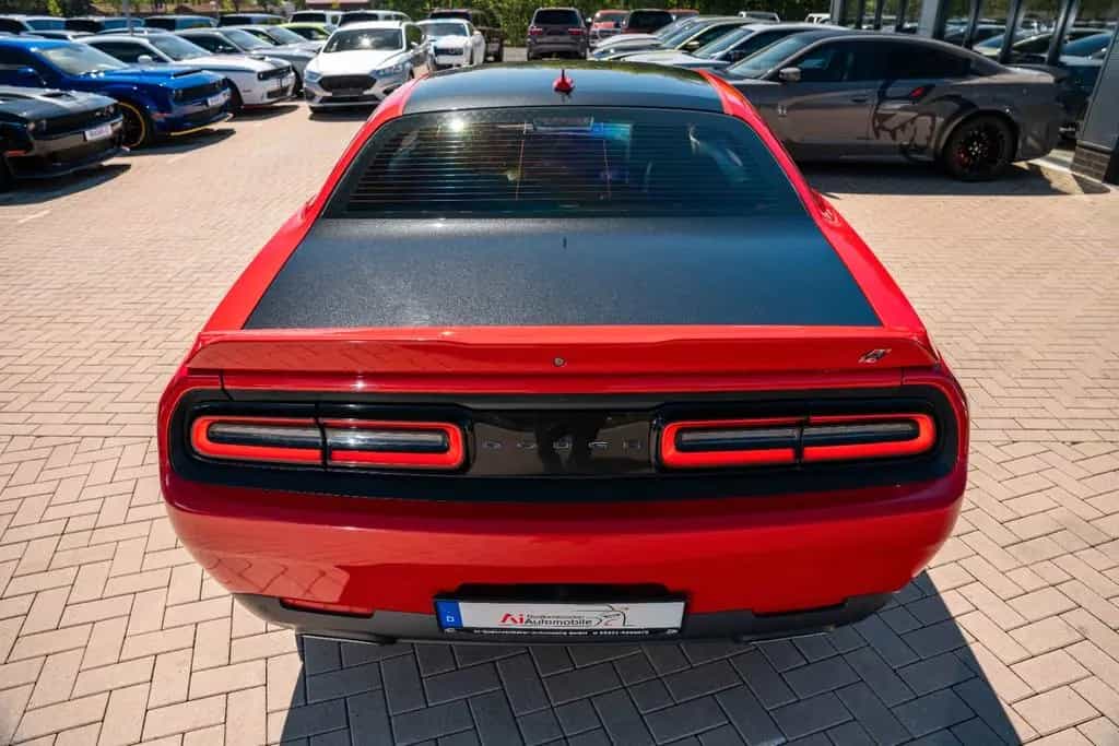 Dodge Challenger 3,6 V6 Gt LEDER KAMERA ACC TOP 03/2018-photo-17