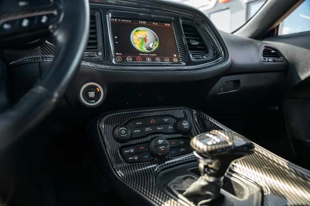 Dodge Challenger 3,6 V6 Gt LEDER KAMERA ACC TOP 03/2018-photo-35