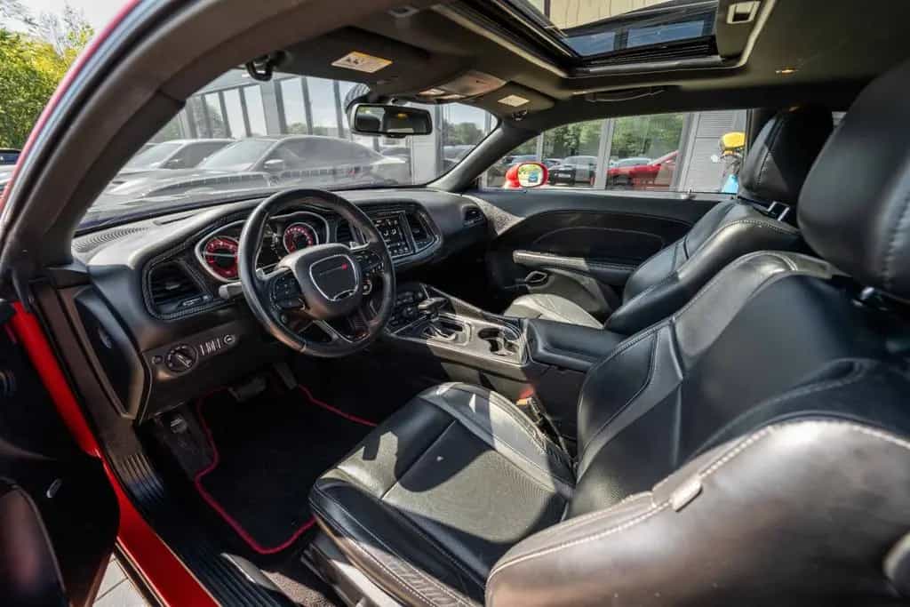 Dodge Challenger 3,6 V6 Gt LEDER KAMERA ACC TOP 03/2018-photo-41