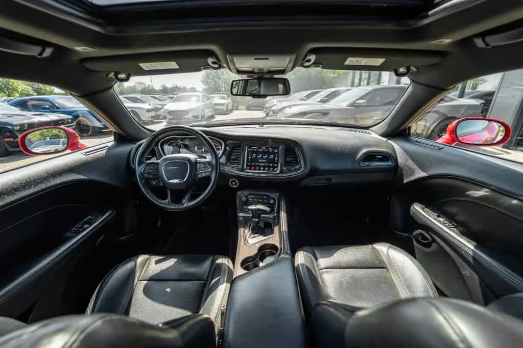 Dodge Challenger 3,6 V6 Gt LEDER KAMERA ACC TOP 03/2018-photo-47